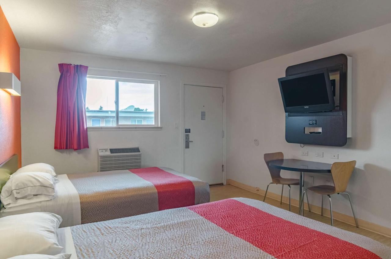 Motel 6 Riverton Wy Exterior photo